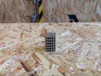 Раскаленный метал против неодимовых магнитов: видео