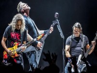 Metallica на концерте в Москве спела песню Виктора Цоя «Группа крови»