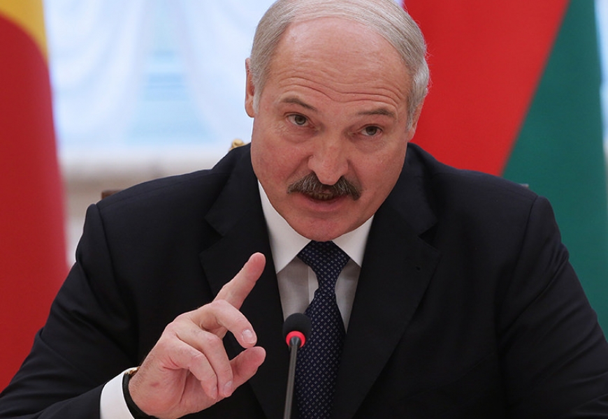 Президент запретил увеличивать стоимость жилья