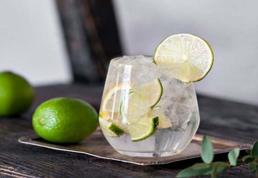 Как справится с похмельем после новогодней ночи