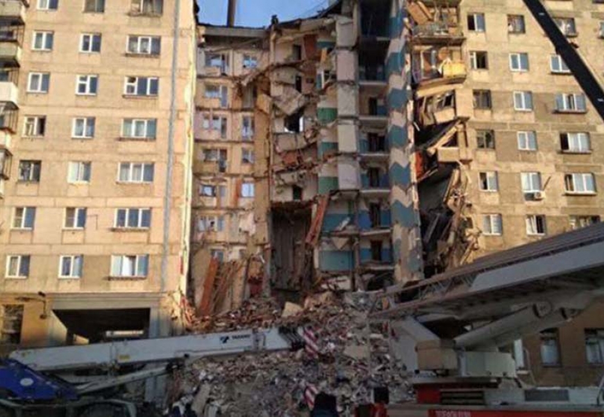 В Магнитогорске из-под завалов вытащили живого 11-месячного ребенка