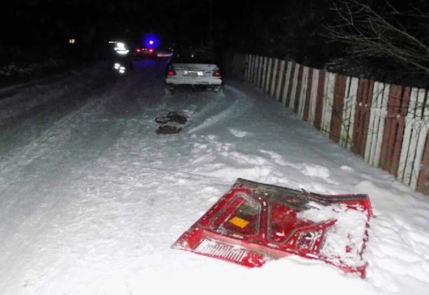 В Брестской области катаясь на капоте погиб 22-летний парень