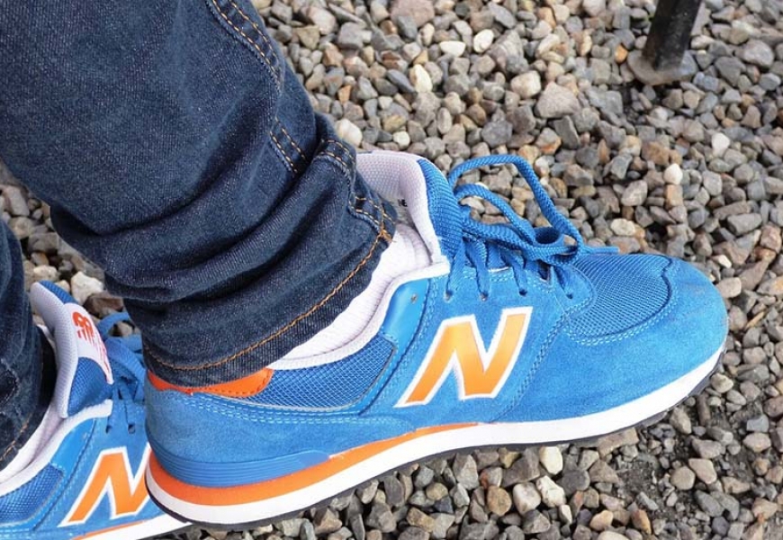 В Минске изъяли 300 пар кроссовок New Balance