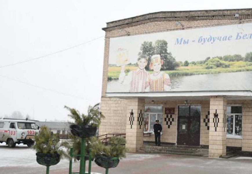 Подозреваемый в нападении отказался давать показания следователям