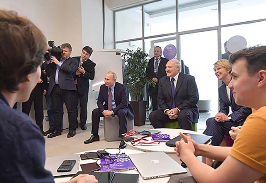 Тема налогового маневра на переговорах в Сочи не обсуждалась