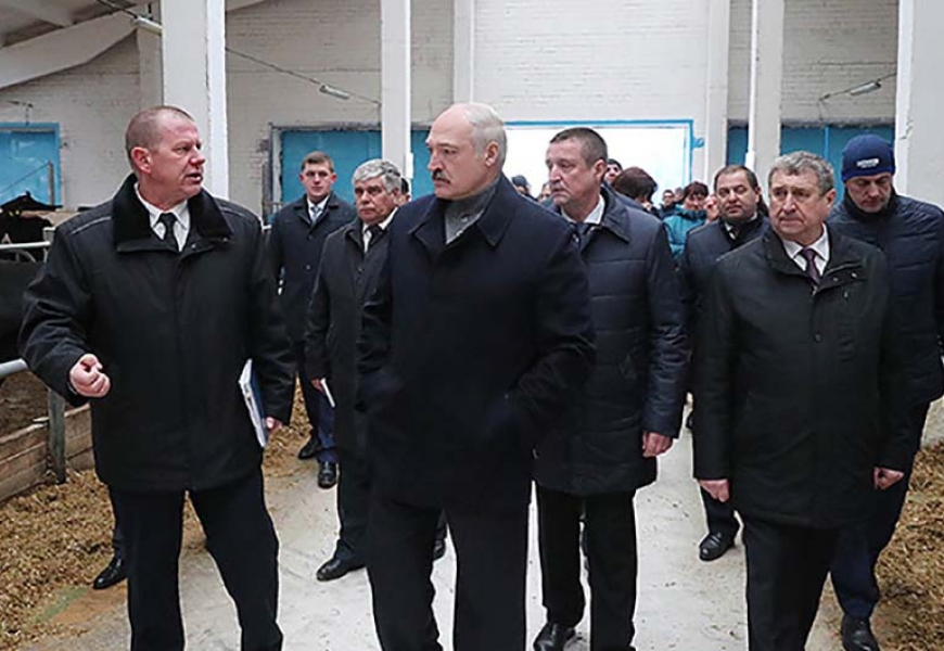 Лукашенко снял губернатора Могилевской области