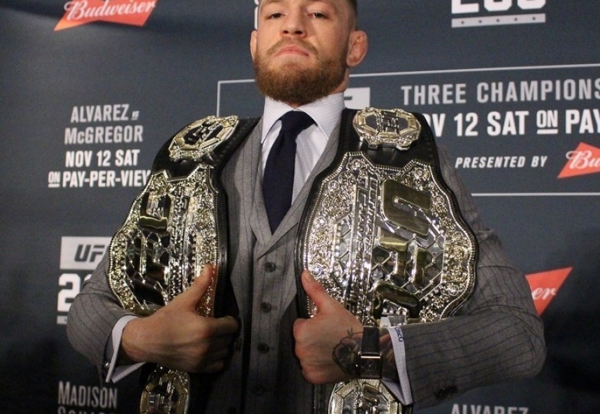 Ирландский боец Конор Макгрегор объявил о завершении карьеры