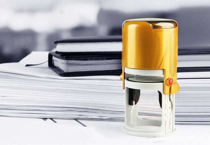 13 человек обвиняются в мошенничестве, связанном с получением компенсаций за сдачу крови