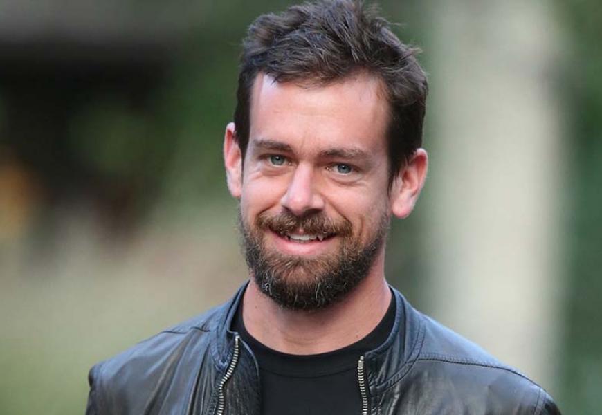 Основатель Twitter получил зарплату – 140 центов