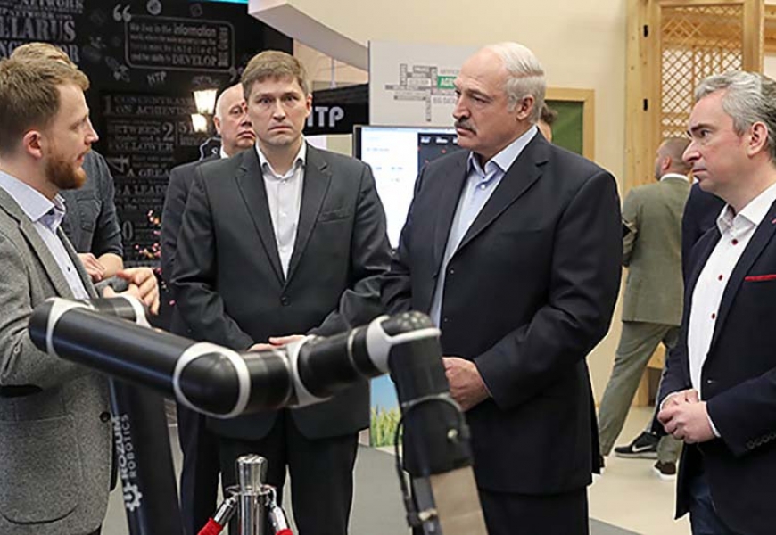 Президент посетил «Парк высоких технологий» в Минске