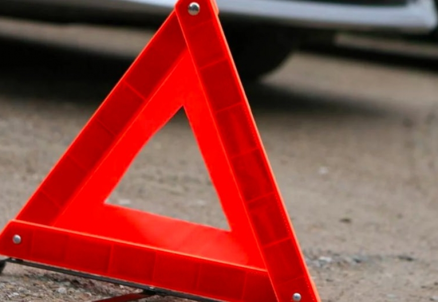 Водитель на BMW «вылетел» на остановку и сбил троих пешеходов