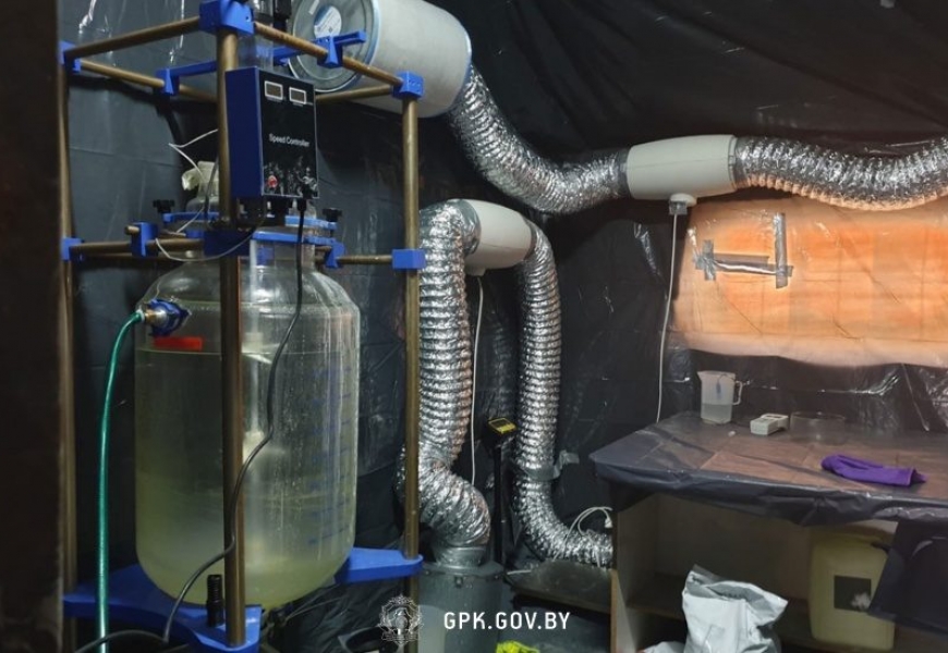 Под Минском обнаружили крупнейшую в Беларуси нарколабораторию