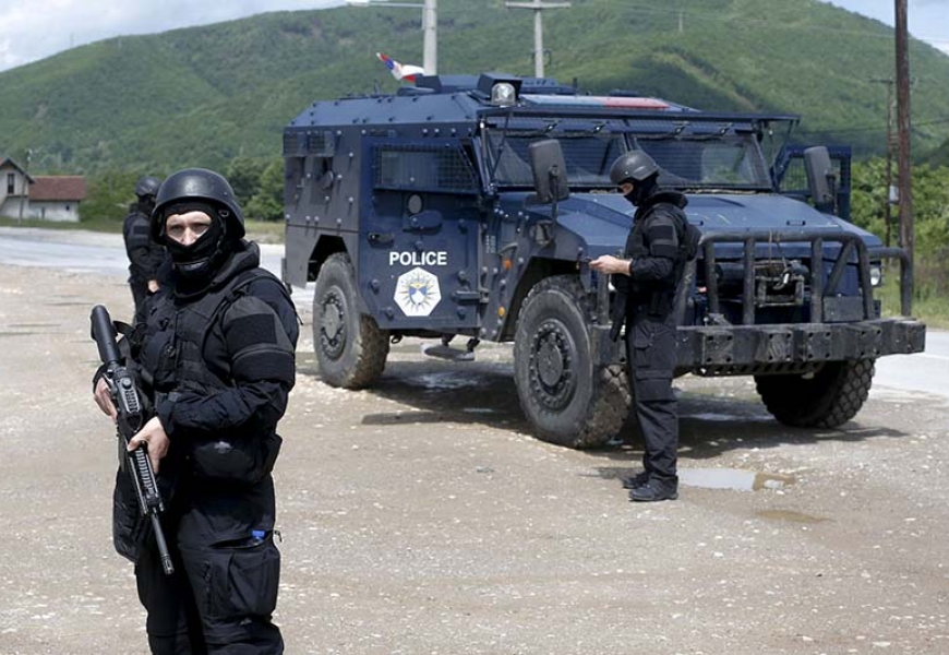 Ситуация в Косово - вооруженные силы Сербии приведены в боевую готовность