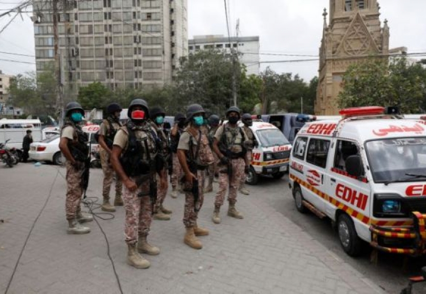 Нападение на фондовую биржу в Пакистане: 7 человек погибло