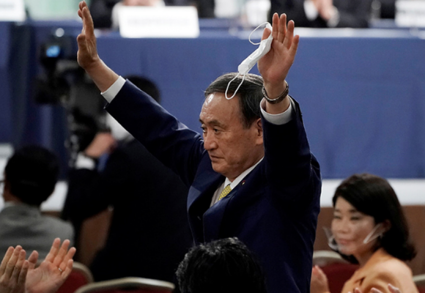 В Японии избран новый премьер-министр Ёсихидэ Суга