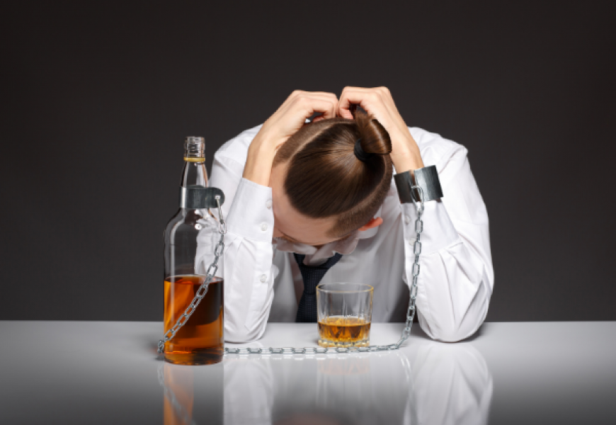   Эти привычки приведут к быстрому алкогольному опьянению 