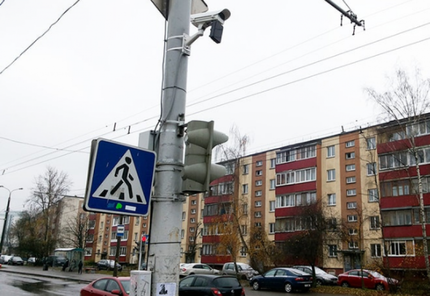 На ул. Ольшевкого начали тестирование камеры фиксации средней скорости