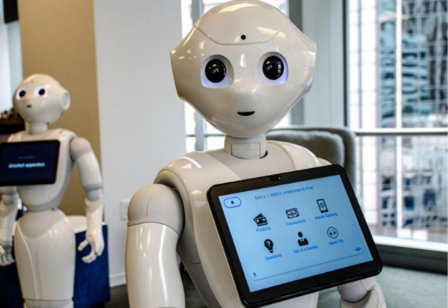 Японцы создали антикоронавирусных роботов