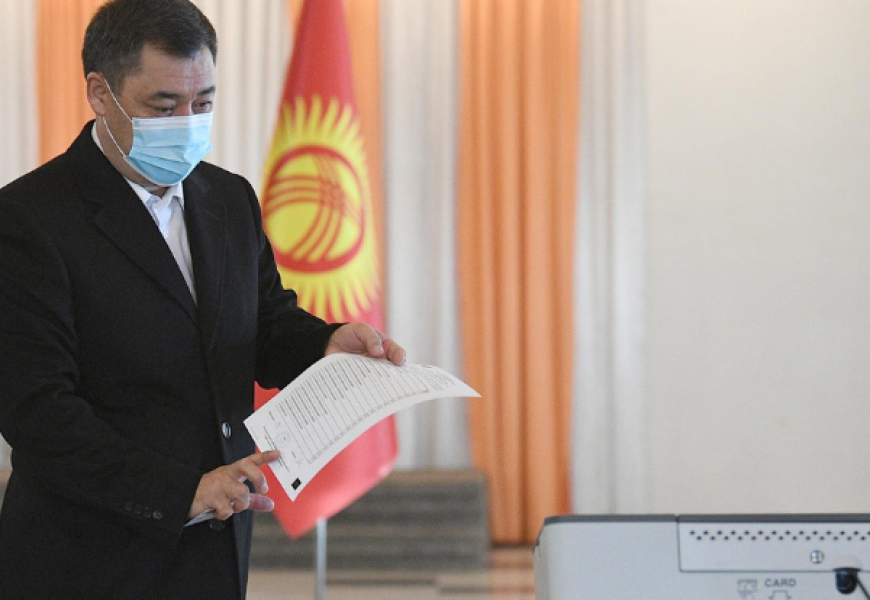 В Киргизии прошли досрочные выборы президента