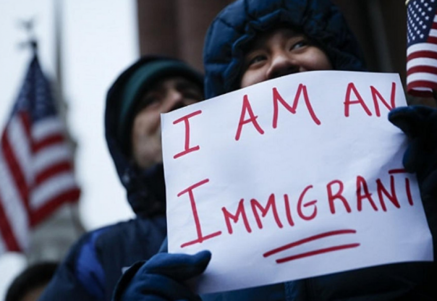 Байден изменил миграционную политику в США