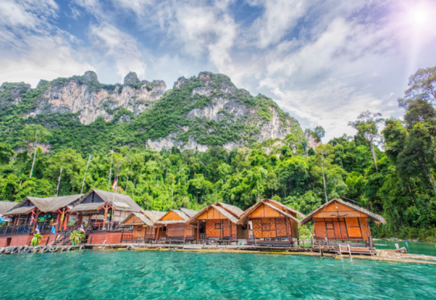 На острове Пхукет отменят карантин для туристов с 1 июля 2021 года