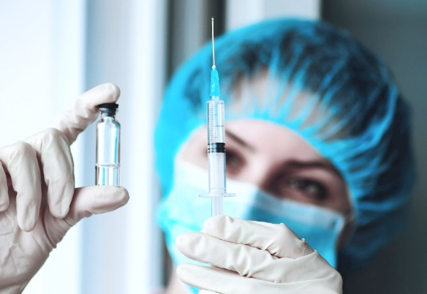 Лукашенко подписал распоряжение о создании белорусской вакцины от COVID-19