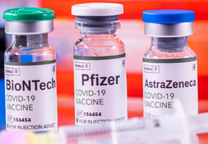 Смешивание вакцин AstraZeneca и Pfizer приводит к целому ряду побочных эффектов
